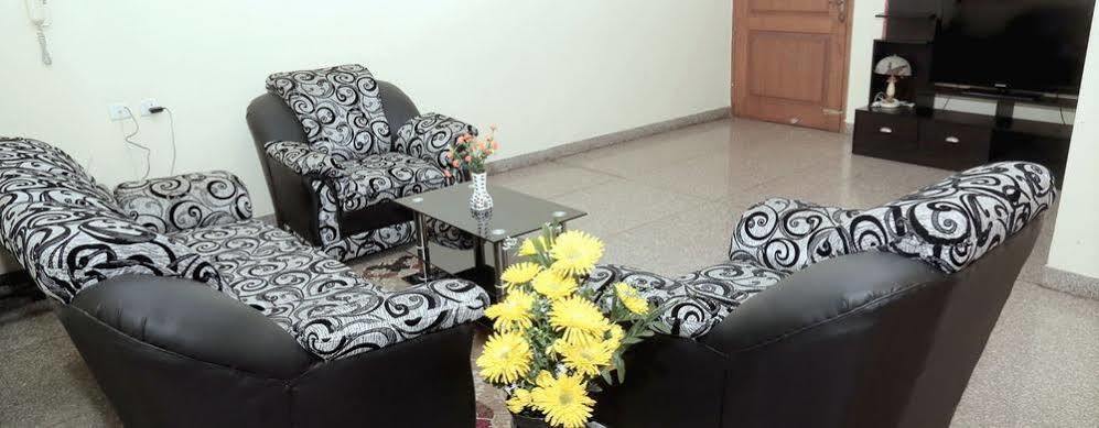 Orchid Blu Serviced Apartment Chennai Exterior photo